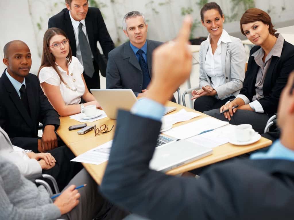 Leading without power -lateral leadership